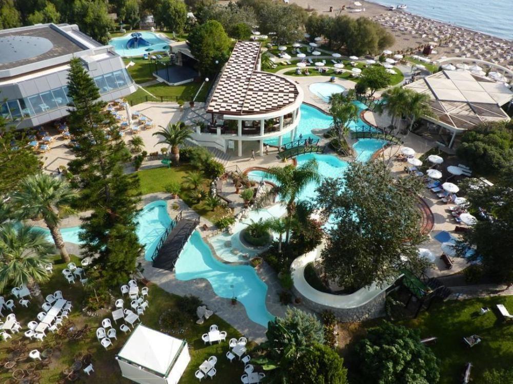 Calypso Palace